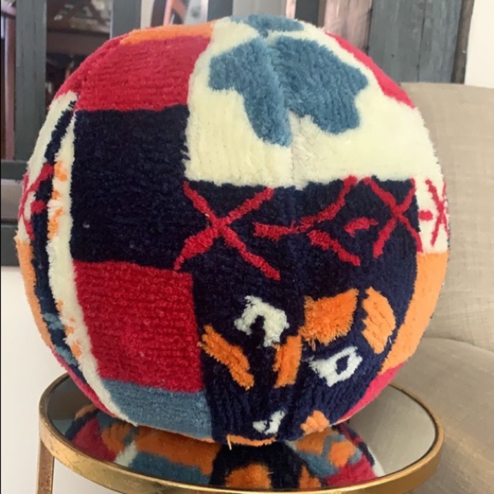 COPY - COPY - Urban outfitters cushion